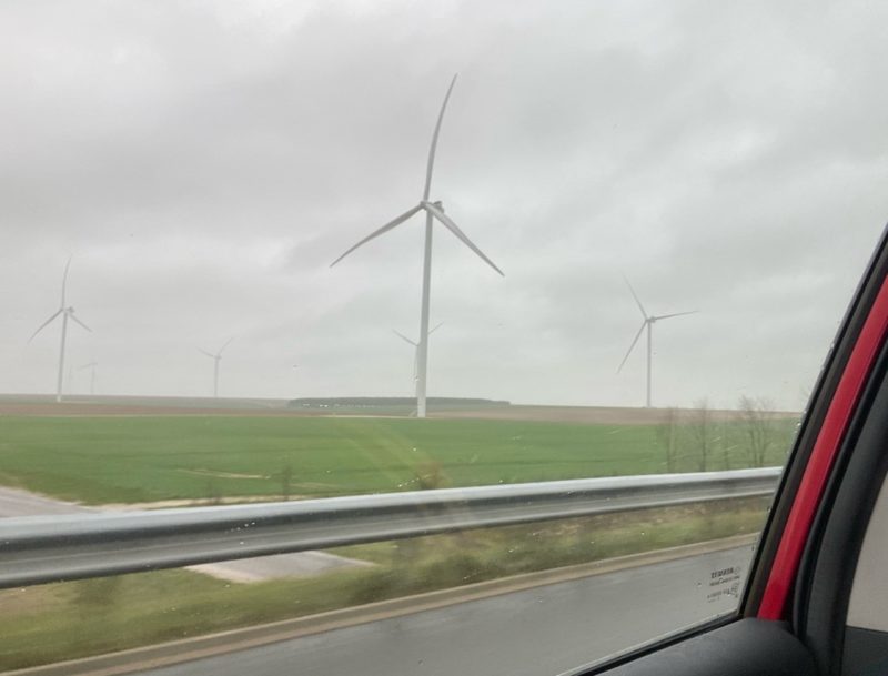 Driving to the Alps. Image © PlanetSKI